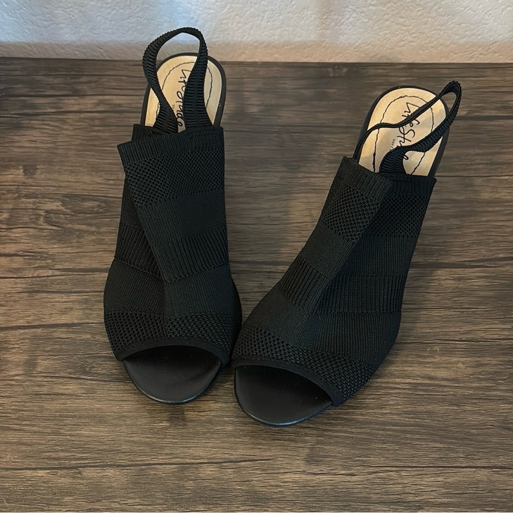 Women’s black shoes size 10